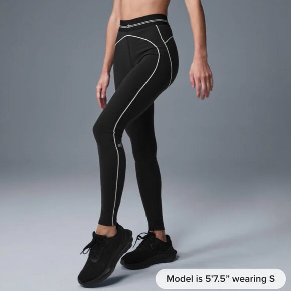 LIKE NEW ALO Airbrush High-Waist Heart Throb Legging, Black/White, size XS - Picture 1 of 8